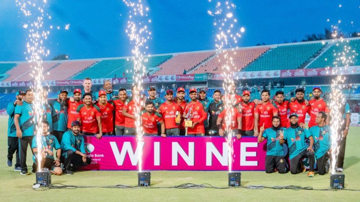 তামিমের রেকর্ড ফিফটিতে সিরিজ জয়ের উৎসব বাংলাদেশের