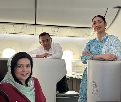 ঢাকায় তারেক রহমান