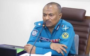 ‘দেখামাত্র গুলির’ নির্দেশ পুলিশ কমিশনারের: মানবাধিকার লঙ্ঘনের আশঙ্কা