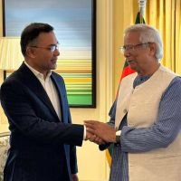 দেশে ফিরতে চাইলে ২৪ ঘন্টার মধ্যে ট্রাভেল পাস পাবেন তারেক রহমান