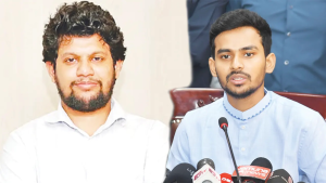 দুই ছাত্র উপদেষ্টার পদত্যাগ