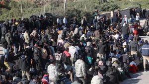 গ্রিস উপকূলে নৌকা থেকে উদ্ধার ৪৩৭ জন বাংলাদেশি