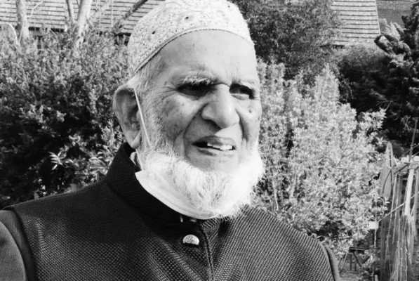 ১০৬ বছরে প্রয়াণ মানবিকতার প্রতীক দবির চাচা, শোকস্তব্ধ ব্রিটিশ বাংলাদেশি কমিউনিটি