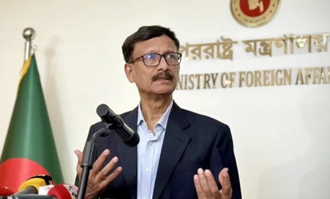 গাজায় আইএসএফে যোগদানের বিতর্কিত সিদ্ধান্তে সরকারের ভূমিকা নিয়ে প্রশ্ন