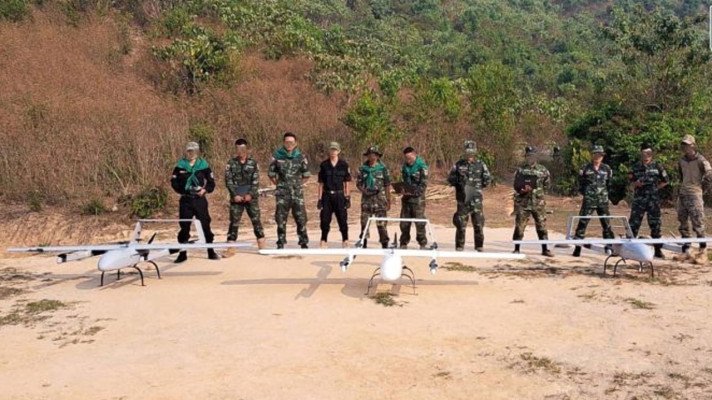 পাহাড়ে অস্ত্রের ঝনঝনানি, উচ্চ নিরাপত্তা ঝুঁকিতে দেশ