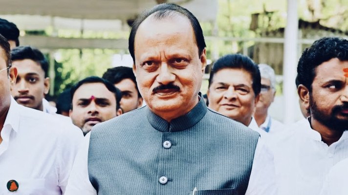 ভারতে বিমান দুর্ঘটনায় মহারাষ্ট্রের উপ মুখ্যমন্ত্রী সহ ৬ জন নিহত