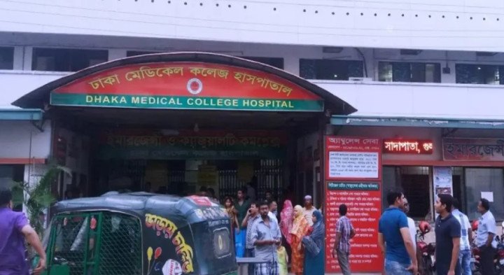 রাজধানীর ওয়ারীতে পাস্তা ক্লাবে গ্যাস সিলিন্ডার বিস্ফোরণ, আহত ৮