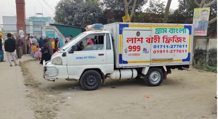 প্যারোলে মুক্তি মেলেনি, মৃত বাবার লাশ গেল কারাগারে পুত্রের কাছে