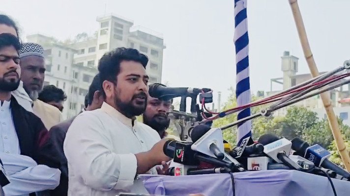 ভোট চুরি বা কেন্দ্র দখলের চেষ্টা হলে আবারও ৫ আগস্ট হবে: নাহিদ ইসলাম