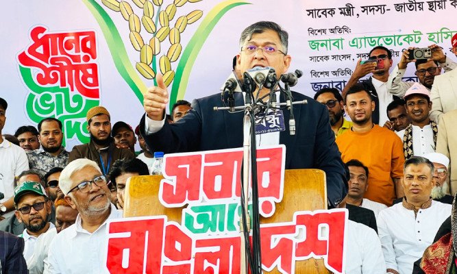 জামায়াতকে প্রতারক দল আখ্যা দিলেন সালাহউদ্দিন আহমদ