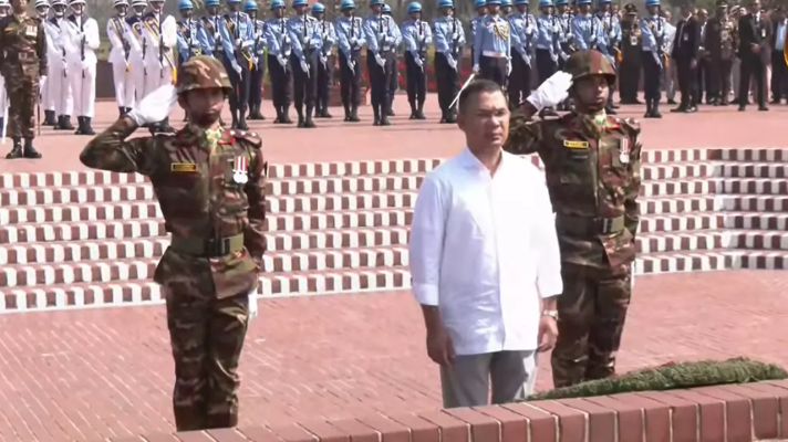 জাতীয় স্মৃতিসৌধে প্রধানমন্ত্রী ও মন্ত্রিপরিষদের শ্রদ্ধা নিবেদন