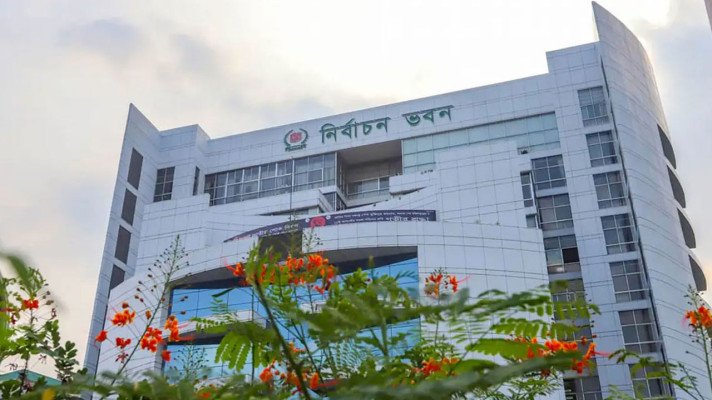 একযোগে ১১২ উপজেলা নির্বাচন কর্মকর্তাকে বদলি