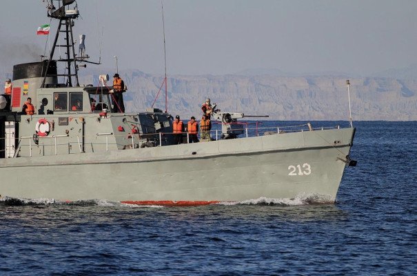 ভারত মহাসাগরে নৌবাহিনীর জাহাজে হামলার প্রতিশোধ নেবে ইরান