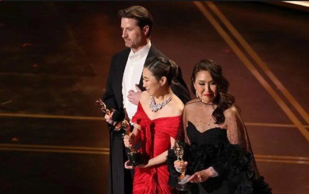 স্বল্পদৈর্ঘ্য চলচ্চিত্রে যৌথ পুরস্কার, নতুন ক্যাটাগরিতেও রেকর্ড