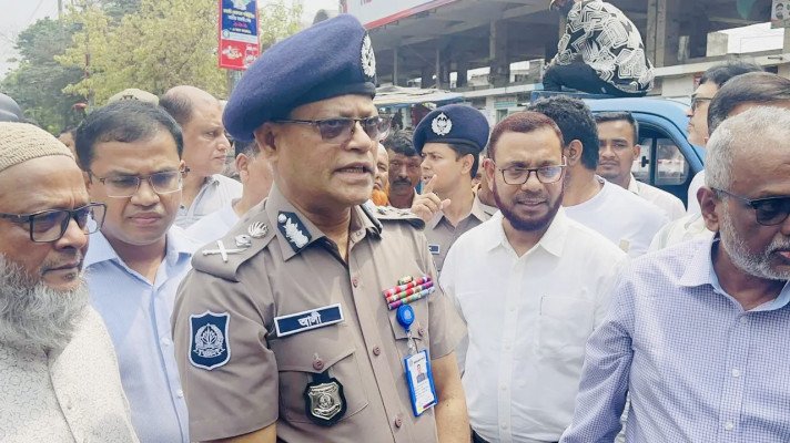ঈদযাত্রায় কোন অনিয়ম বরদাশত নয়:  আইজিপি