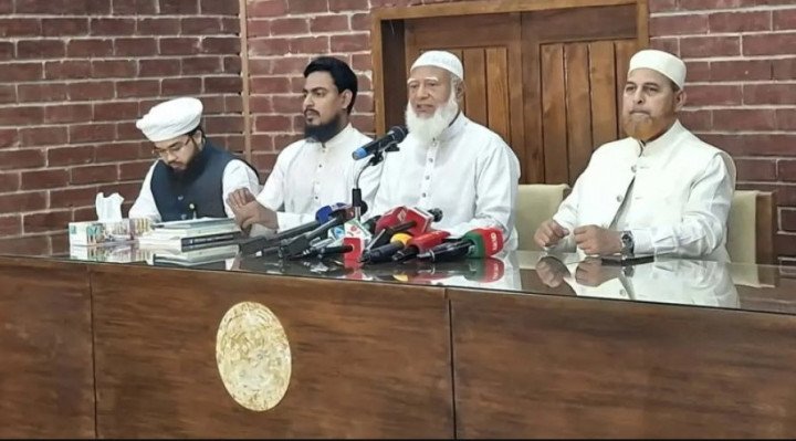 ‘গণভোটের নামে বিভ্রান্তি’: সংসদে ব্যর্থ হয়ে রাজপথে আন্দোলনের হুমকি বিরোধী নেতার