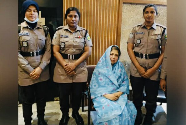 হত্যাচেষ্টা মামলায় গ্রেপ্তার সাবেক স্পিকার শিরিন শারমিন