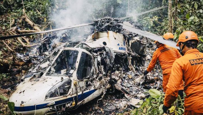 ইন্দোনেশিয়ায় হেলিকপ্টার বিধ্বস্তে ৮ জন নিহত
