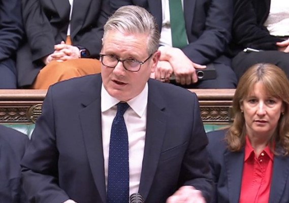 পার্লামেন্টে ব্রিটিশ প্রধানমন্ত্রীর বিস্ফোরক অভিযোগ