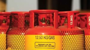 সারাদেশে সিলিন্ডার গ্যাস বিক্রি বন্ধ, ভোগান্তিতে জনগণ