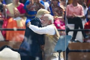 শুল্ক কমানোর ঘোষণায় ভারত–যুক্তরাষ্ট্র বাণিজ্যে ইতিবাচক বার্তা, ট্রাম্পকে ধন্যবাদ মোদির