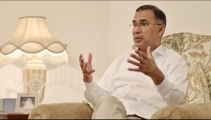 জাতীয় সরকার নয়, এককভাবেই ক্ষমতায় যাবে বিএনপি: রয়টার্সকে তারেক রহমান