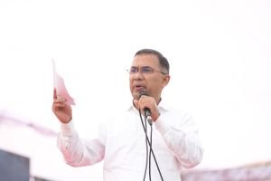 জনগণকে সঙ্গে নিয়েই দেশ পুনর্গঠনের অঙ্গীকার তারেক রহমানের