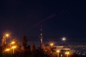 তেহরানে ঘন ঘন হামলা, ইরানের ‘নিঃশর্ত আত্মসমর্পণ’ দাবি ট্রাম্পের