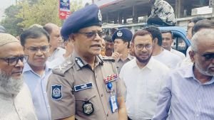 ঈদযাত্রায় কোন অনিয়ম বরদাশত নয়:  আইজিপি