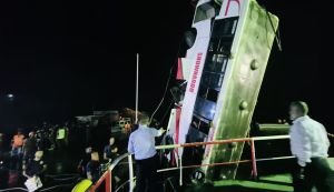 পদ্মায় বাসডুবি: ১৪ জনের মরদেহ উদ্ধার