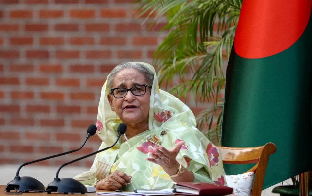 দুই বছর পর প্রকাশ্যে বক্তব্য শেখ হাসিনার, ডিসেম্বরে দেশে ফেরার ঘোষণা
